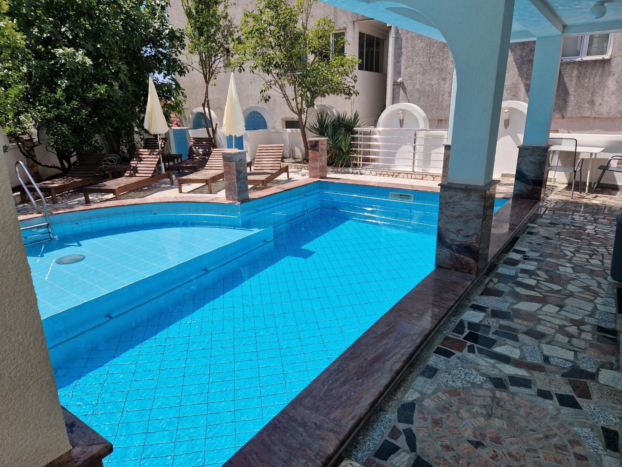 בודווה Villa Golf מראה חיצוני תמונה